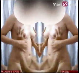 Cùng gấu dâm lên giường ngày hè