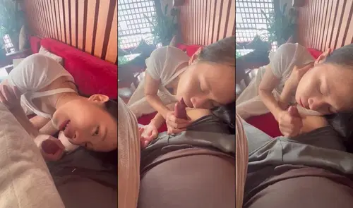 Ở quán cà phê mà em bú cu tự nhiên như ở nhà biết anh quay phim còn cười